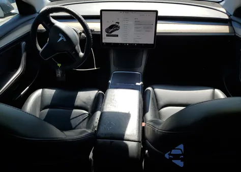 2021 Tesla Model 3 из США, поврежденный, VIN 5YJ3E1EB4MF995906